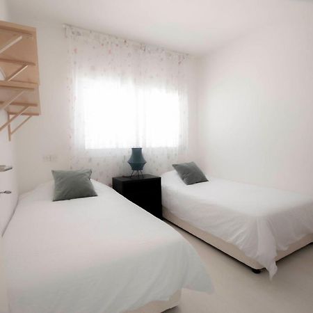 Glabur Stays - The Fabulous 2 Bdr - Nicosia City, Free Parking & Wifi, Welcomes You!!! Buitenkant foto