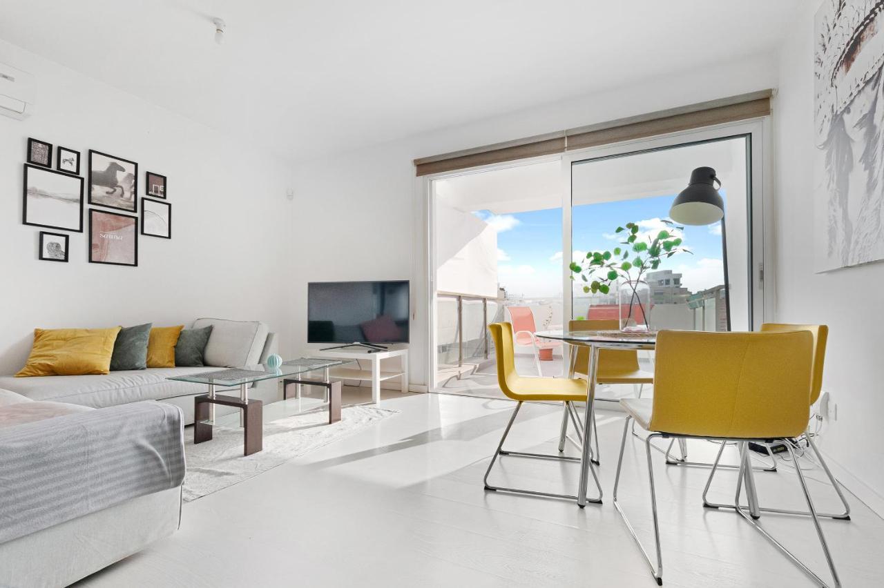 Glabur Stays - The Fabulous 2 Bdr - Nicosia City, Free Parking & Wifi, Welcomes You!!! Buitenkant foto