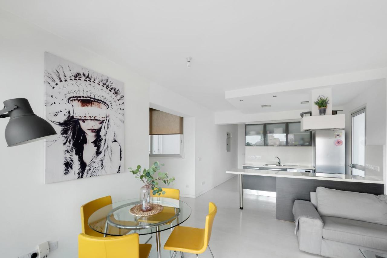 Glabur Stays - The Fabulous 2 Bdr - Nicosia City, Free Parking & Wifi, Welcomes You!!! Buitenkant foto