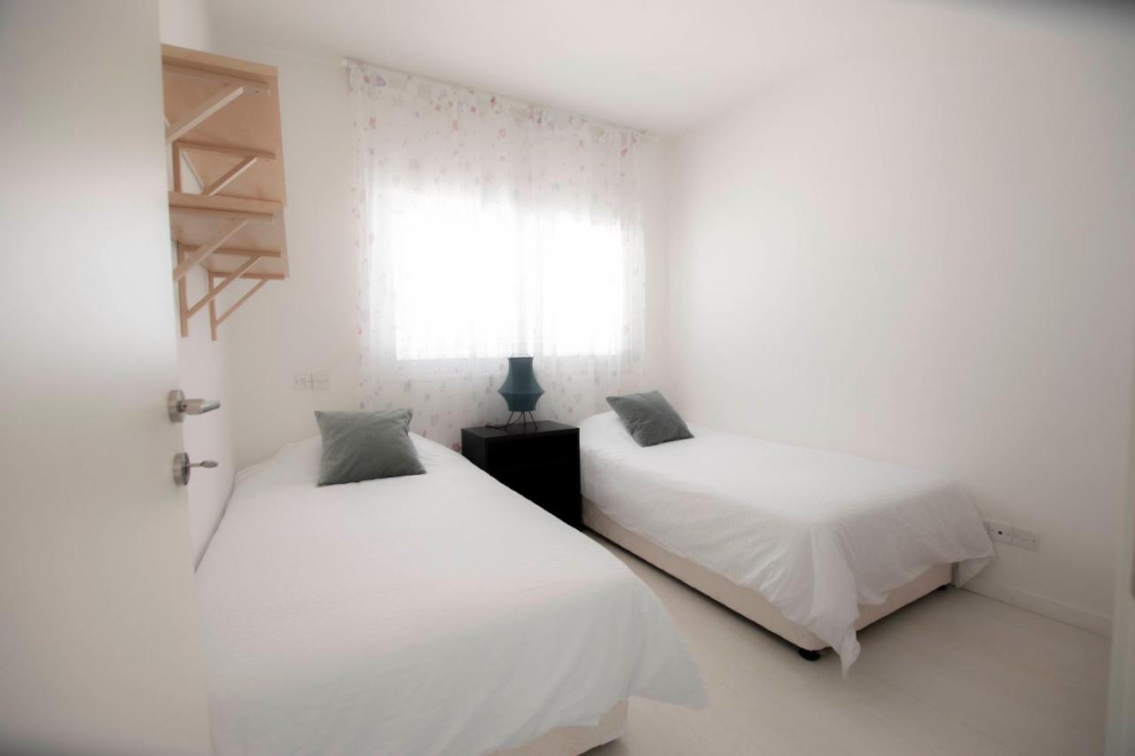 Glabur Stays - The Fabulous 2 Bdr - Nicosia City, Free Parking & Wifi, Welcomes You!!! Buitenkant foto